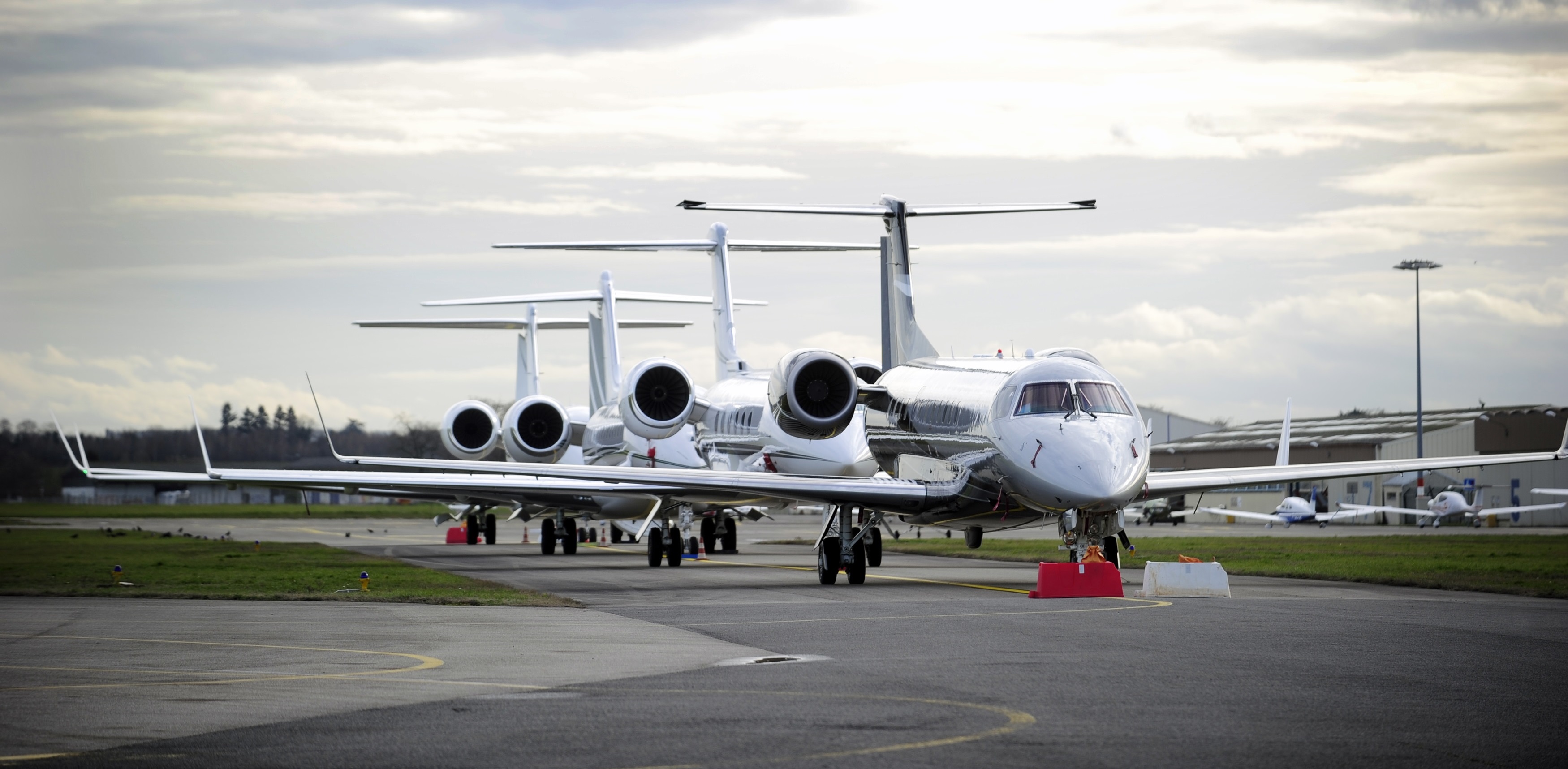 Vinci Airports Lyon Bron FBO — operator location image