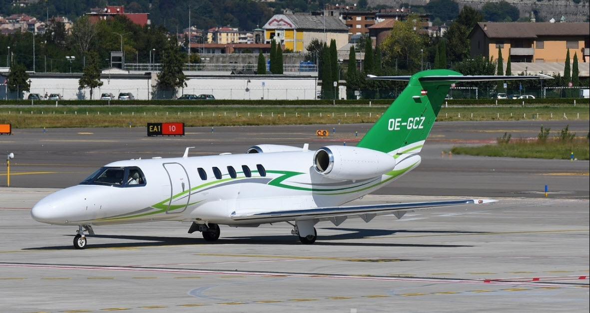 Cessna Citation CJ4 (C25C) by Cessna Aircraft Company