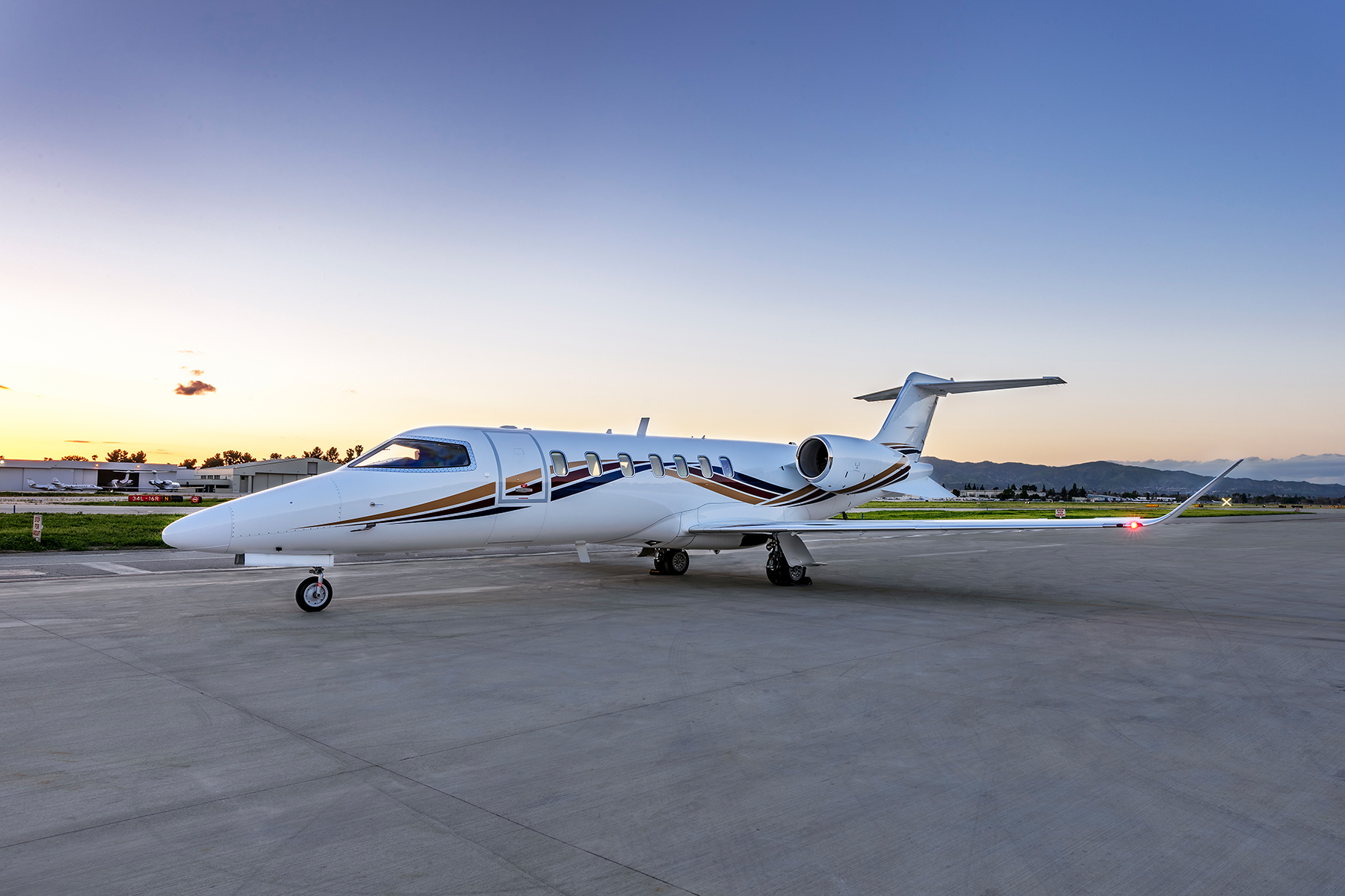 You are currently viewing Learjet 70