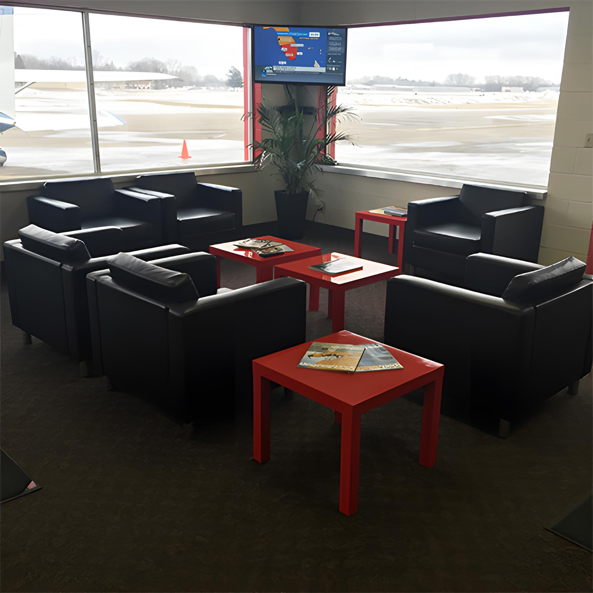 Thunderbird Aviation Flying Cloud FBO — operator location image