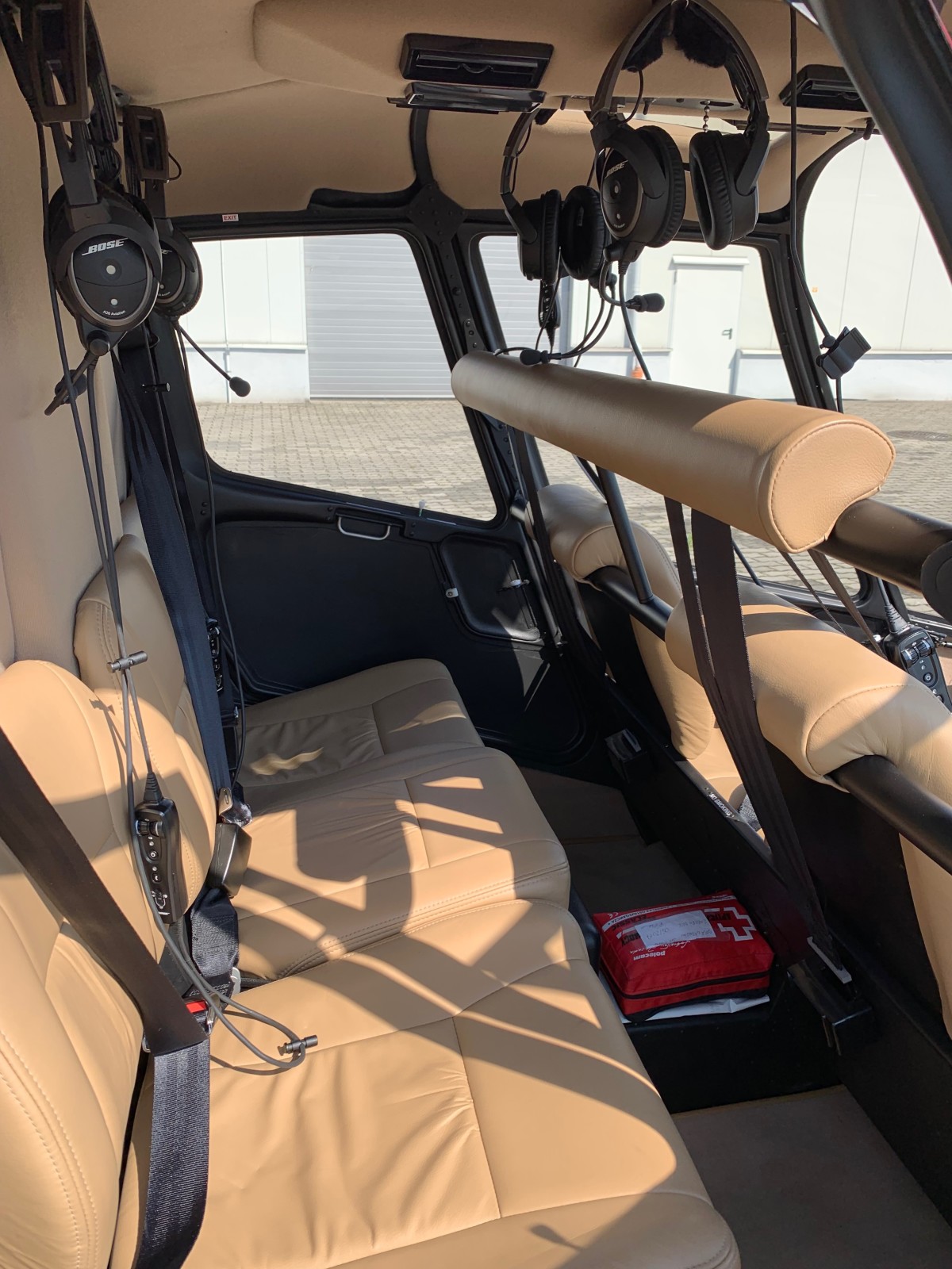 Robinson R66