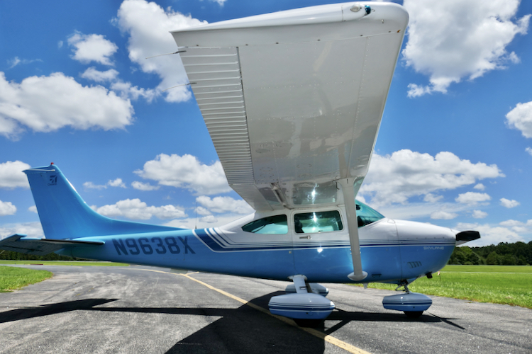 Cessna 182