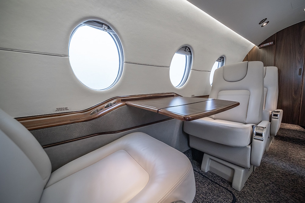 Hawker 400XP
