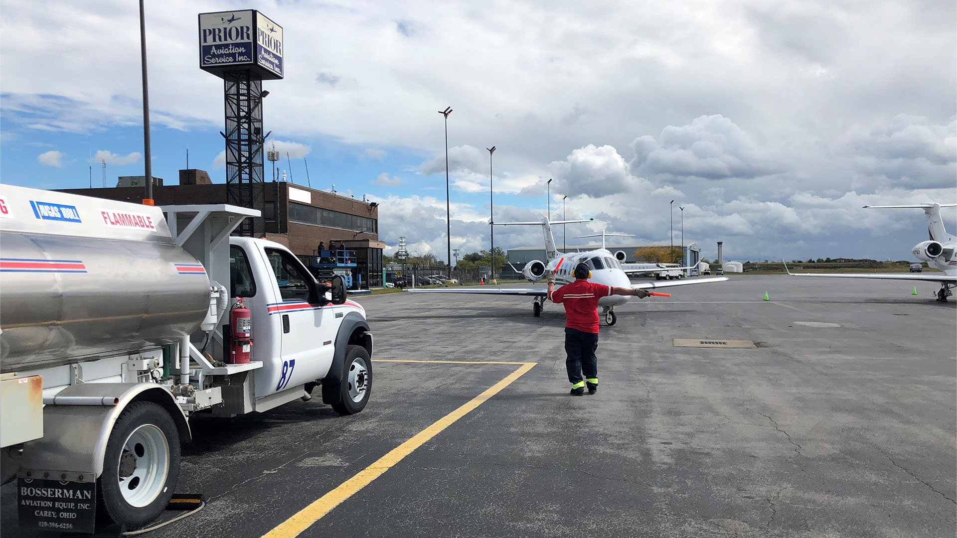 Signature Aviation Buffalo — operator location image