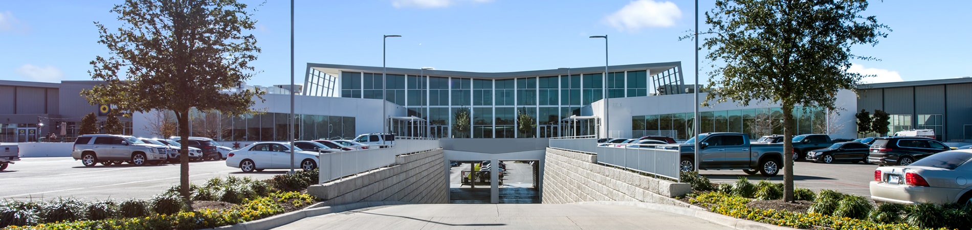 Signature Aviation Dallas Terminal 4 — operator location image