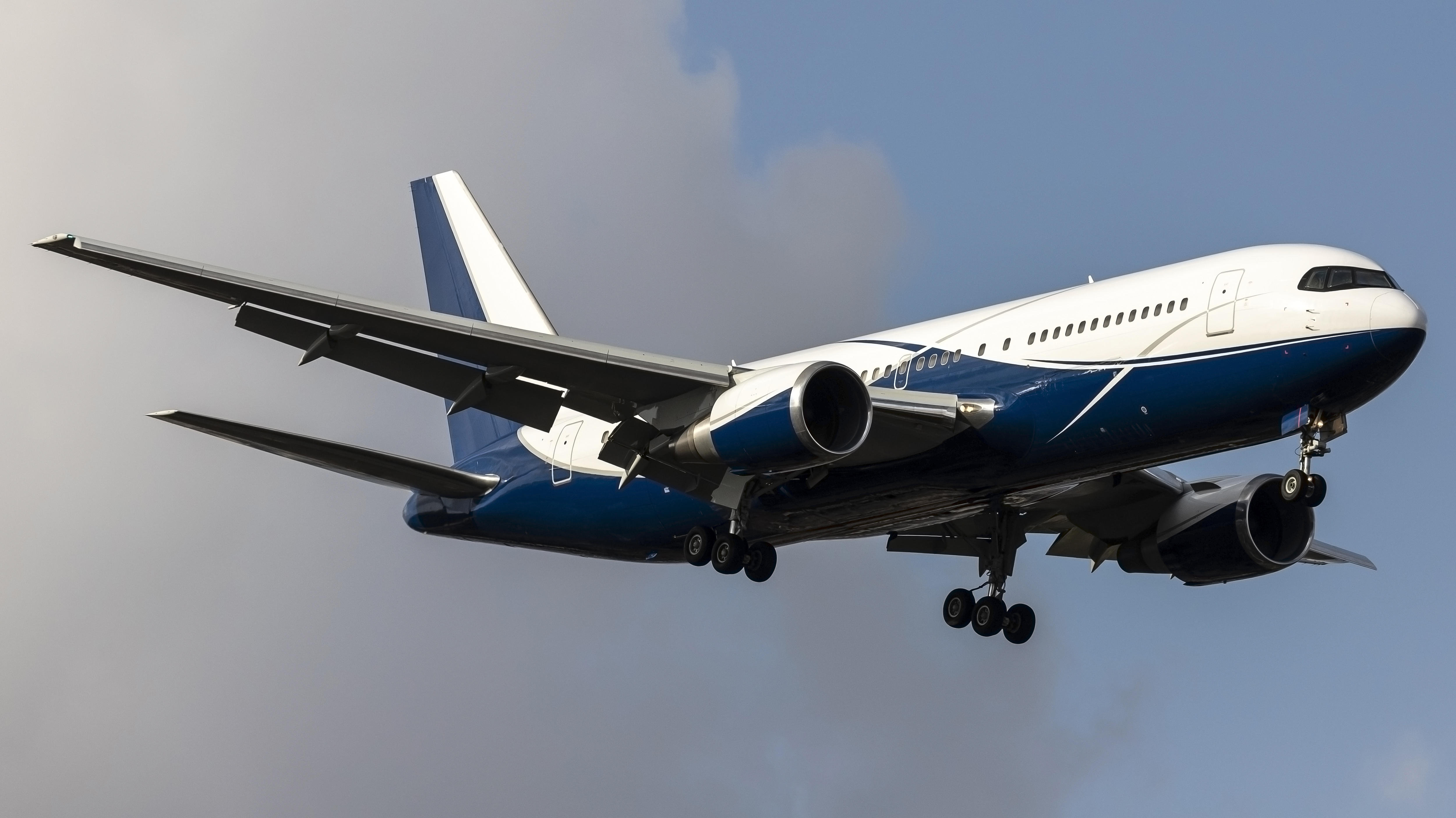 Boeing 767-300