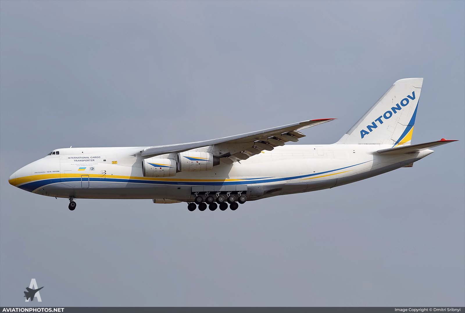 An-124-100M
