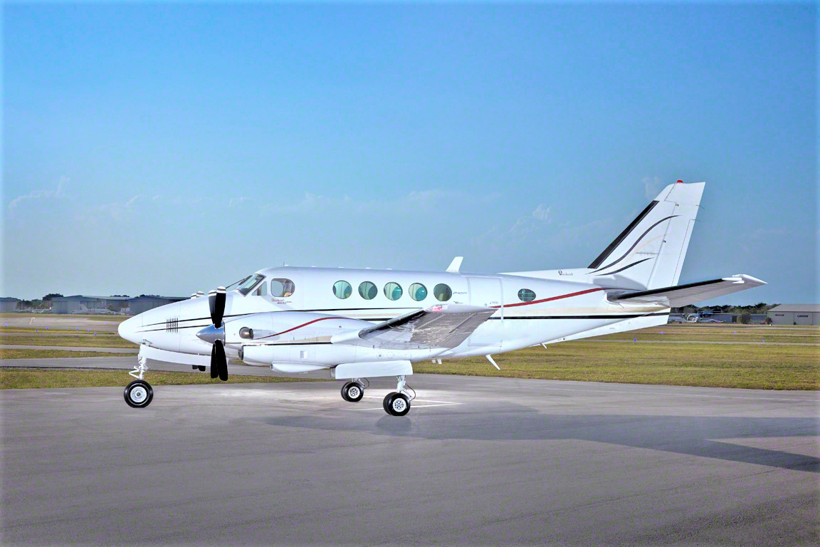 Beechcraft King Air 100