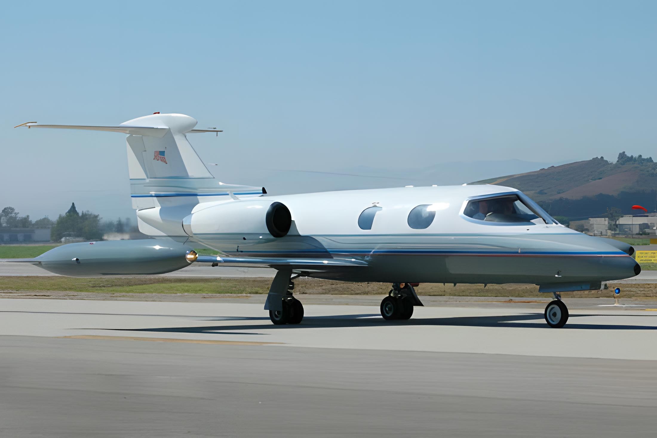 Learjet 24A