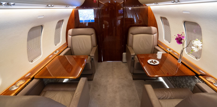 Challenger 605