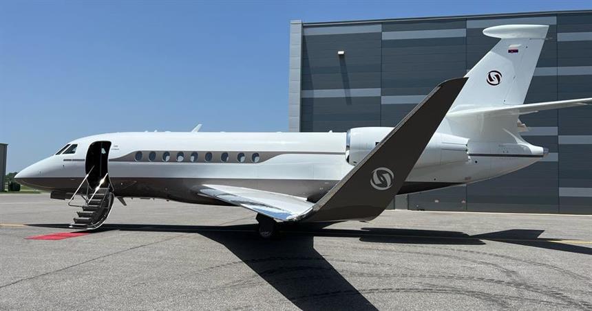 Partner aircraft Falcon 2000LXS.