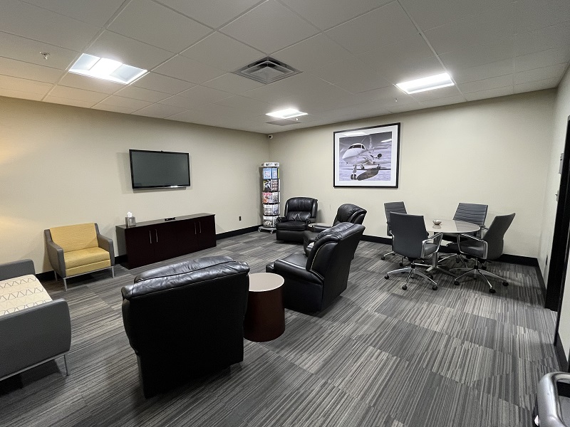 Signature Aviation Trenton — operator location image