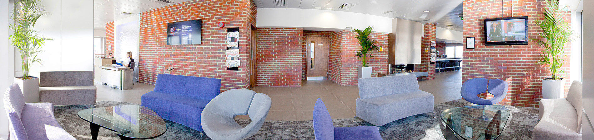 Signature Aviation London Luton Terminal 2 — operator location image
