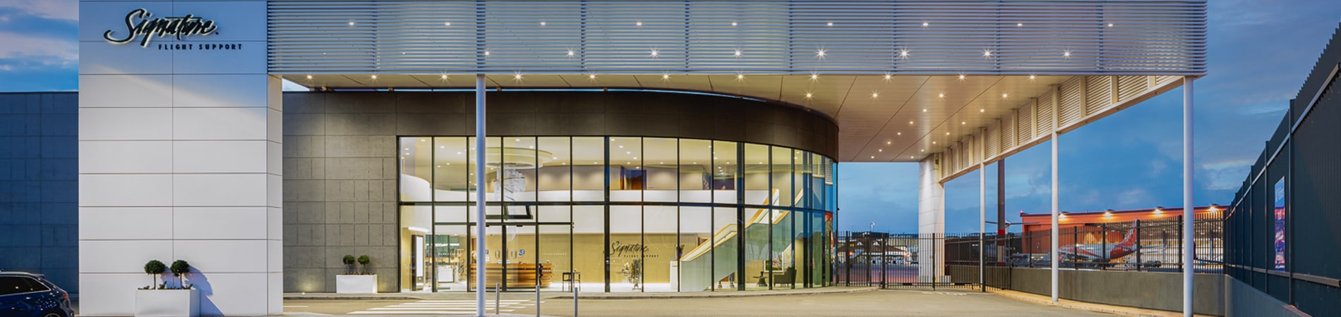 Signature Aviation London Luton Terminal 1 — operator location image