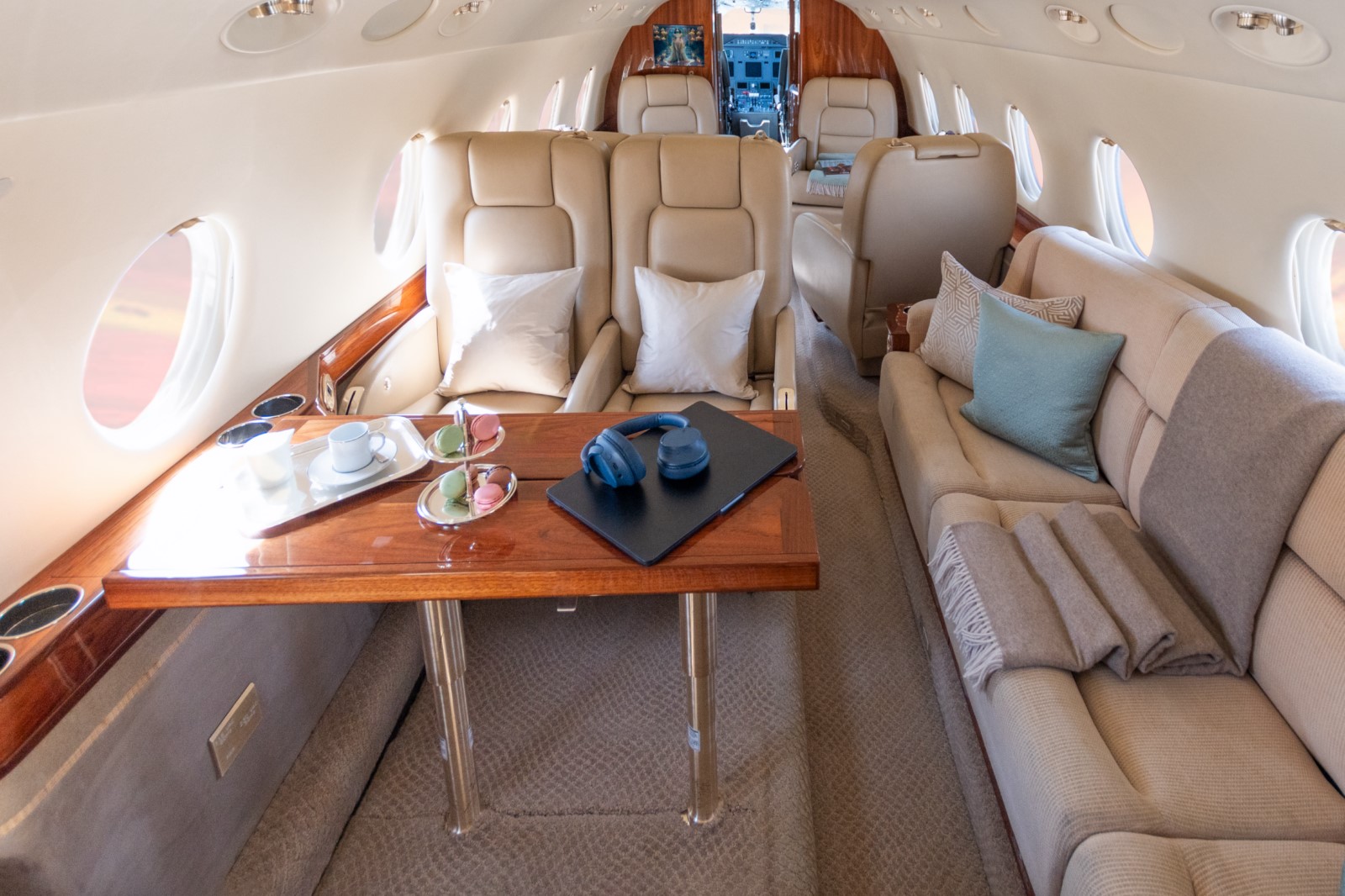 Gulfstream G200