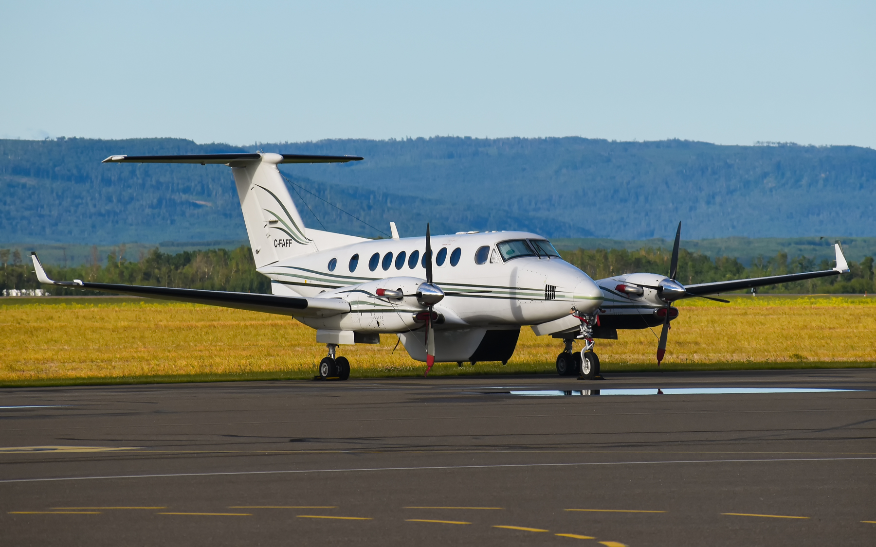 C-FAFF aircraft