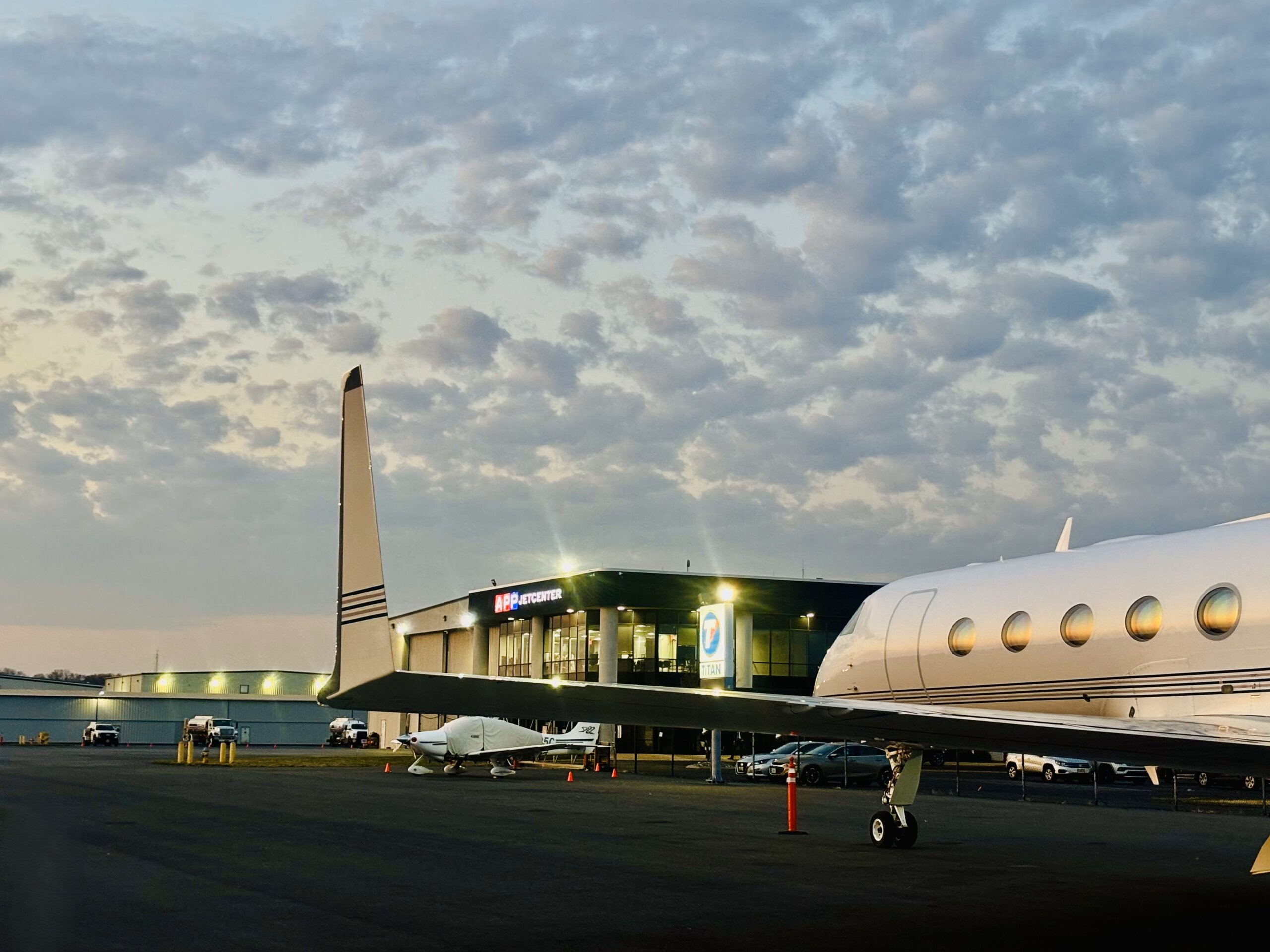 APP JetCenter Manassas — operator location image