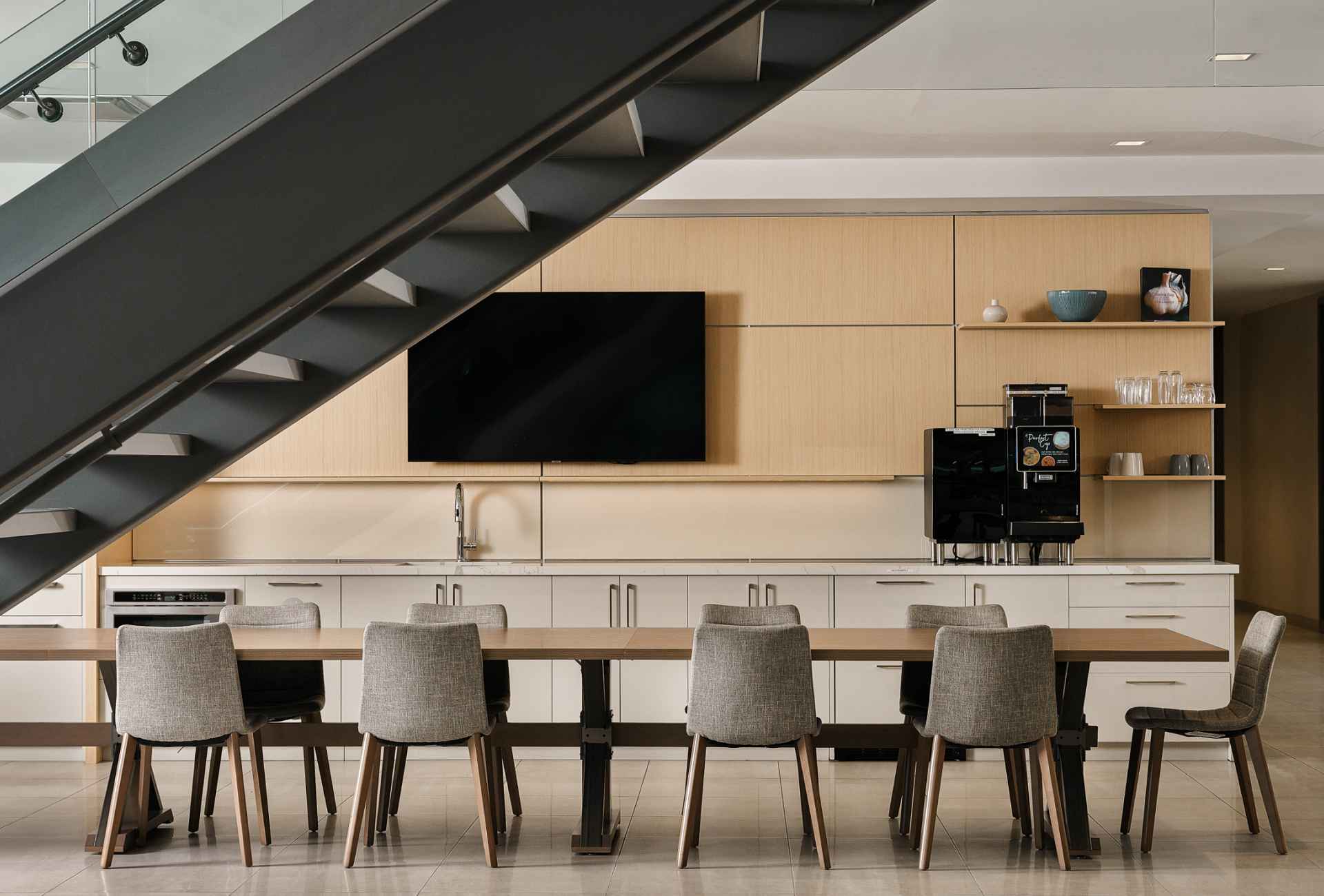 Skyservice FBO Private Jet Toronto South — operator location image
