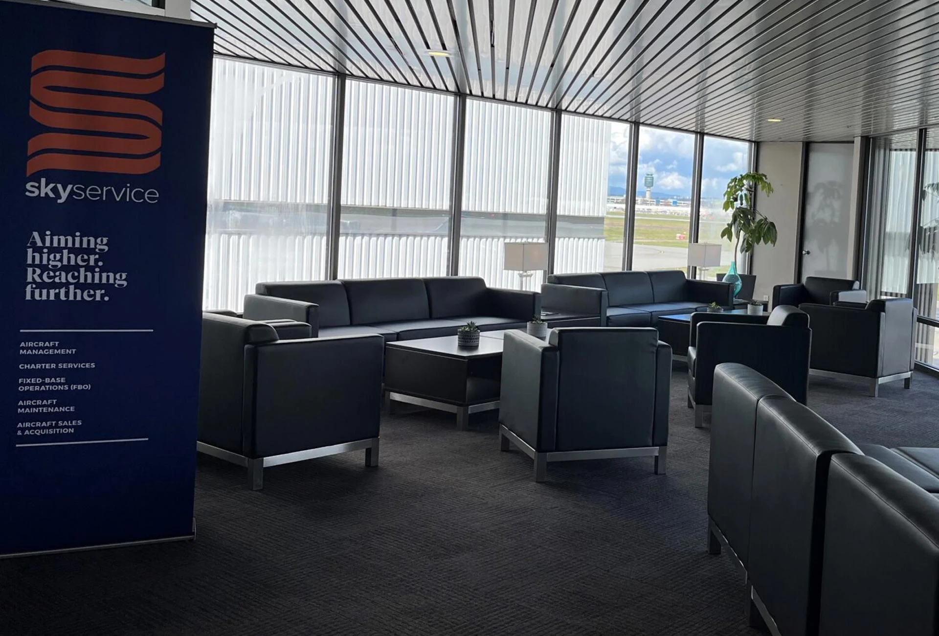 Skyservice Vancouver (British Columbia) — operator location image