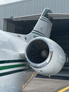 Hawker 400XP
