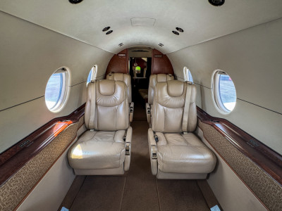 Hawker 400XP
