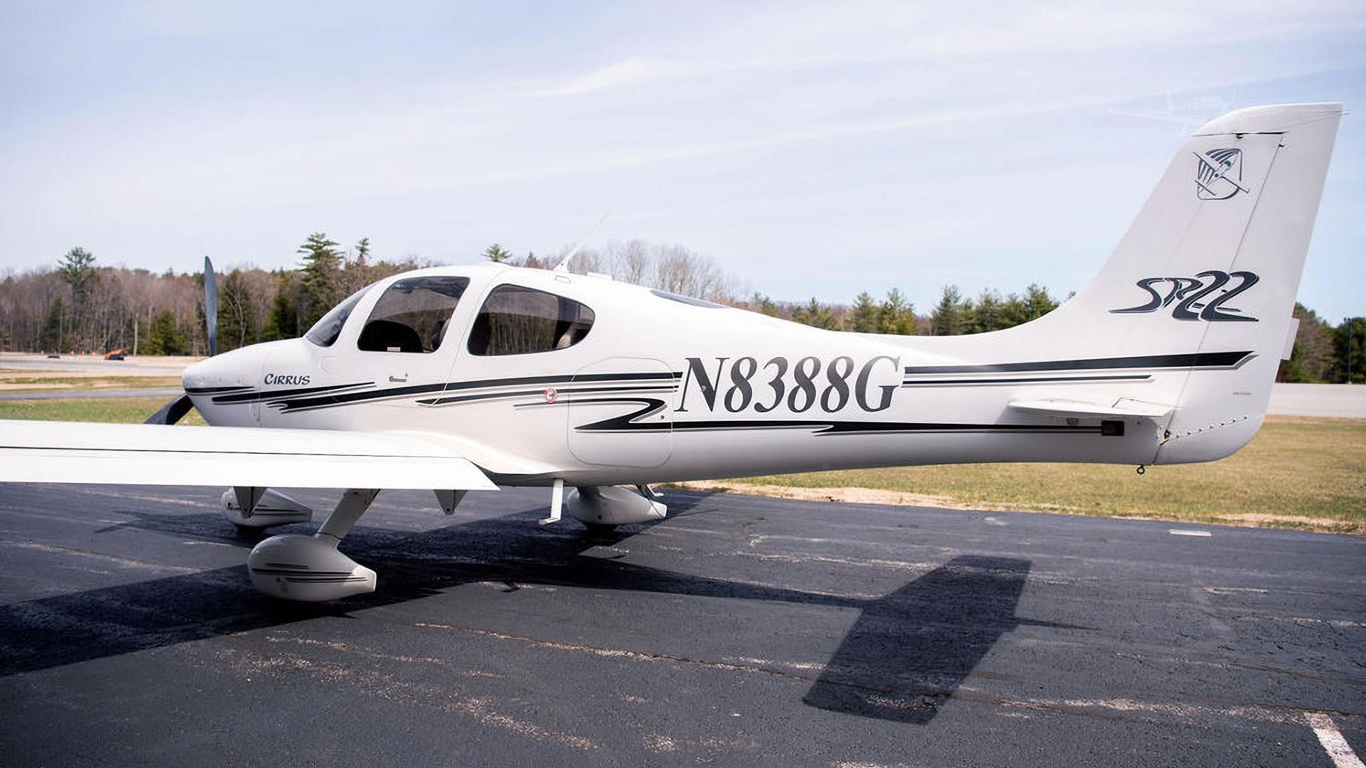 Cirrus SR22