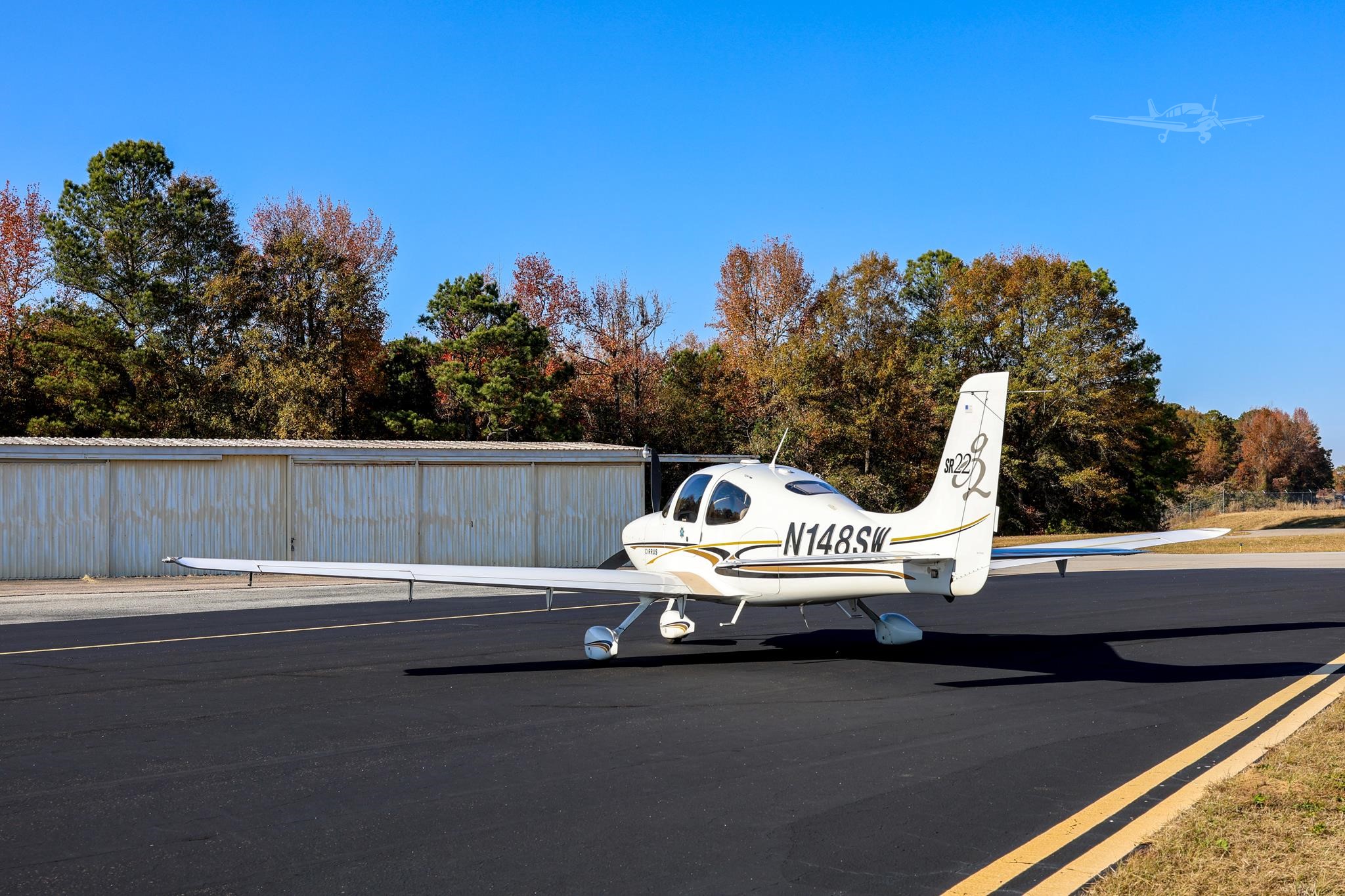 Cirrus SR22