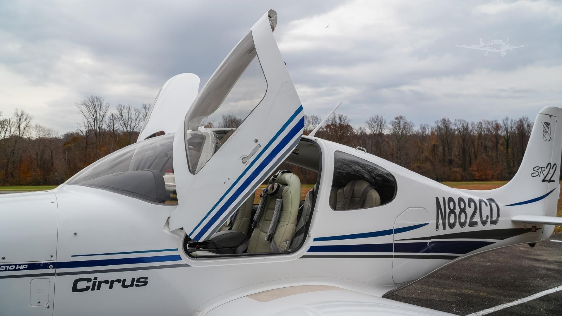 Cirrus SR22