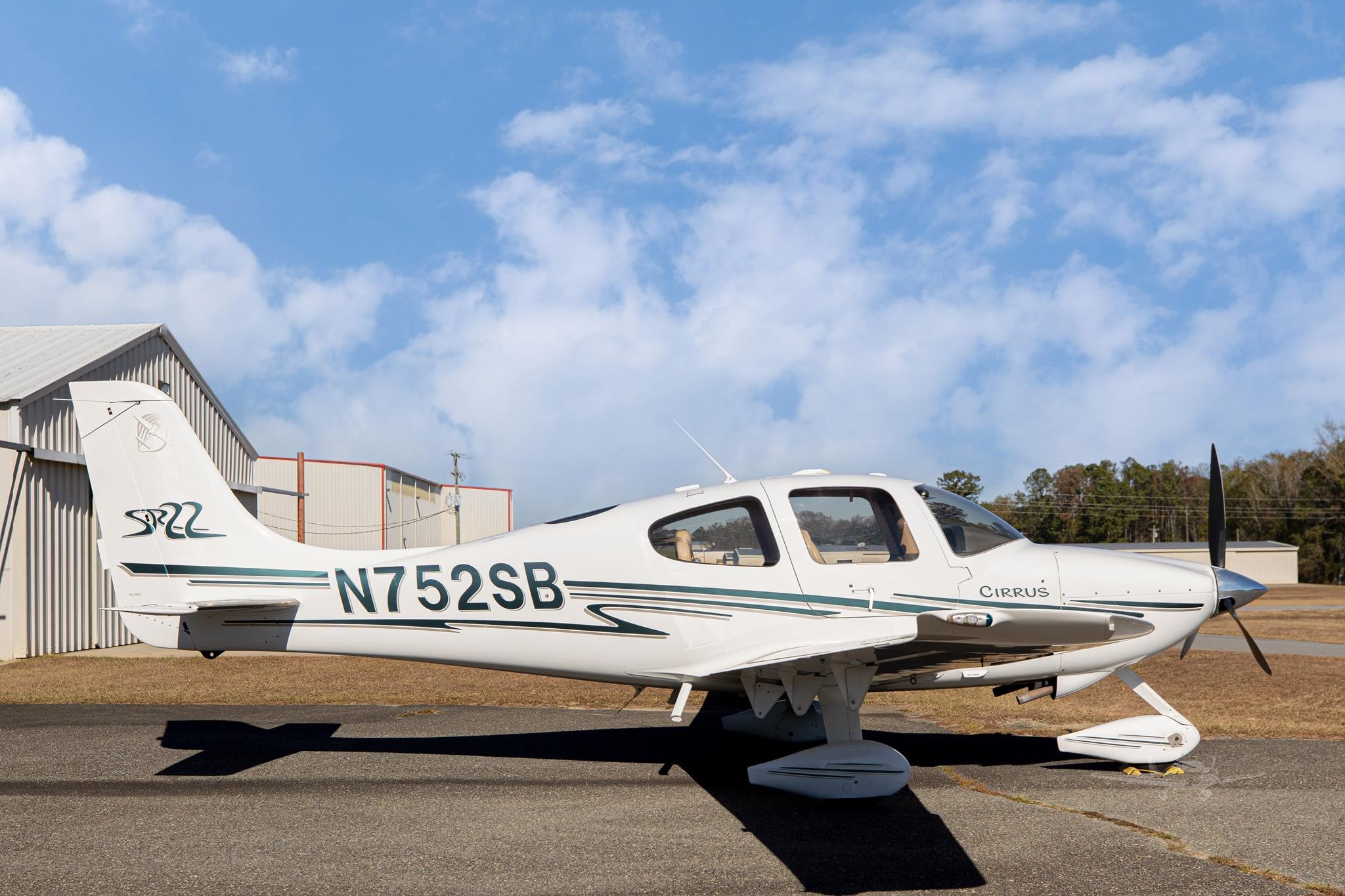 Cirrus SR22