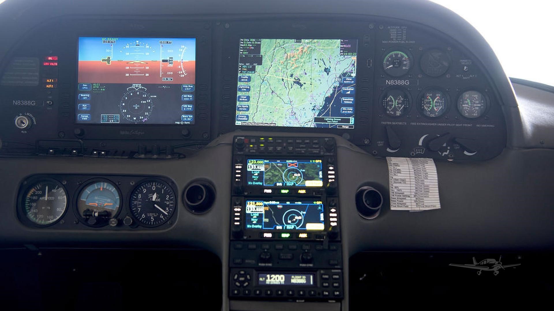Cirrus SR22