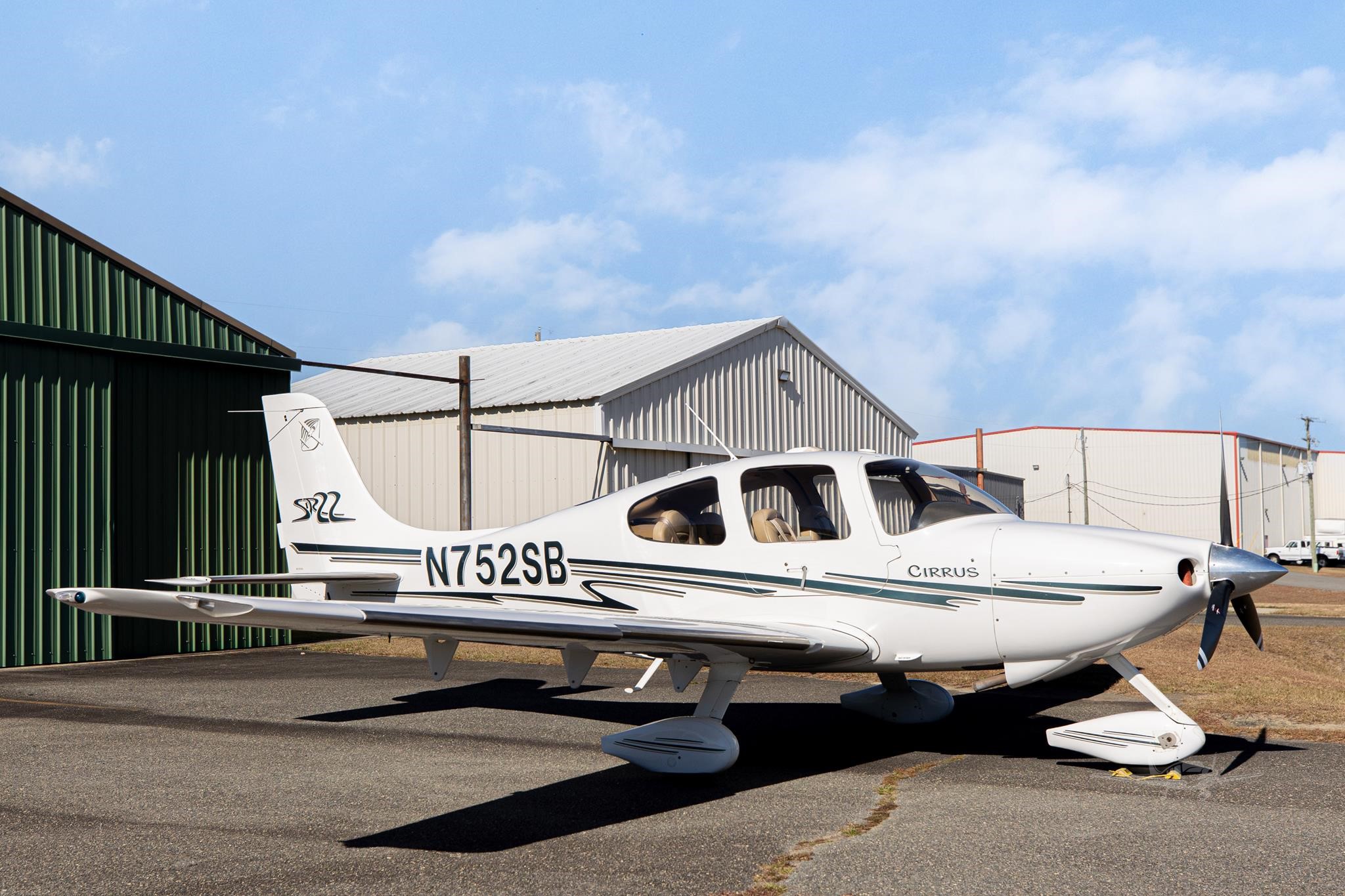 Cirrus SR22