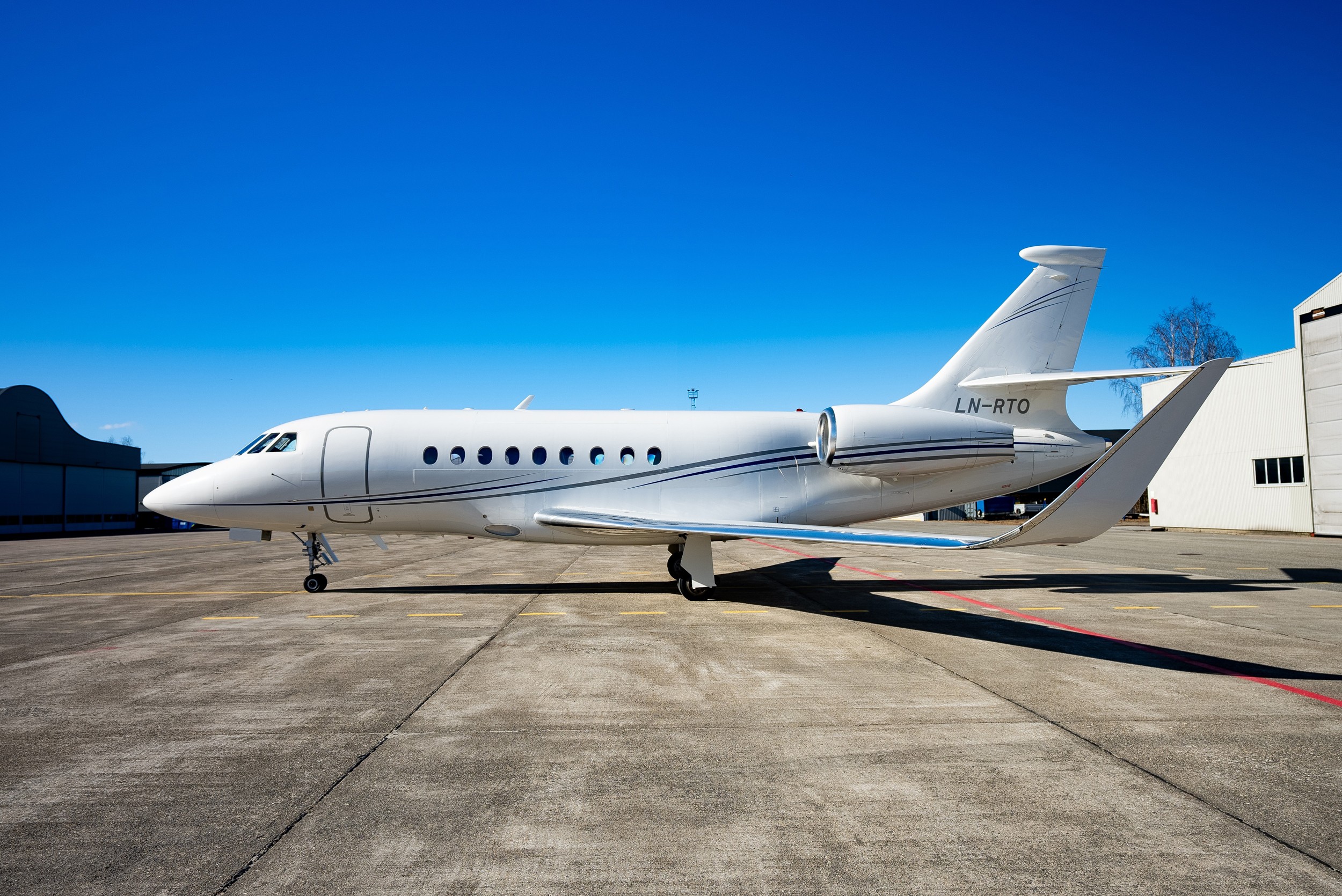 Falcon 2000LXS
