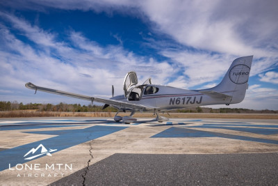 Cirrus SR22