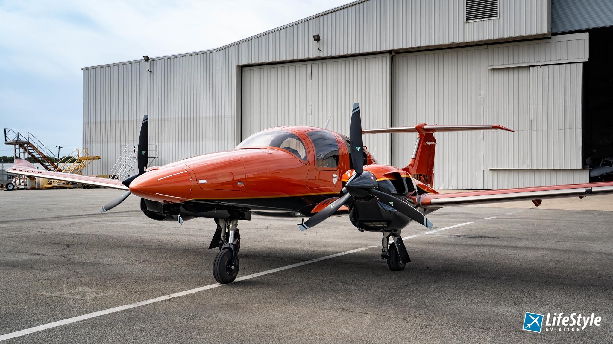 Diamond DA62