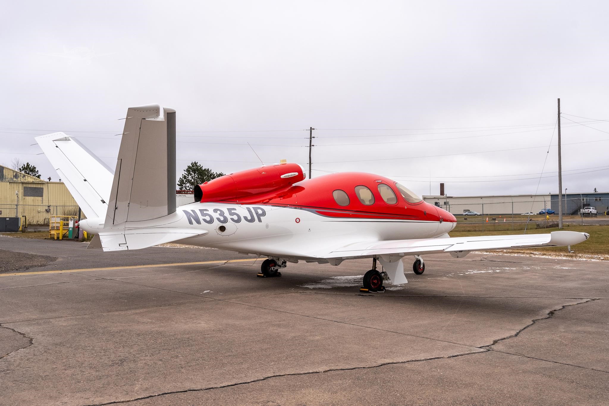 Cirrus SF50