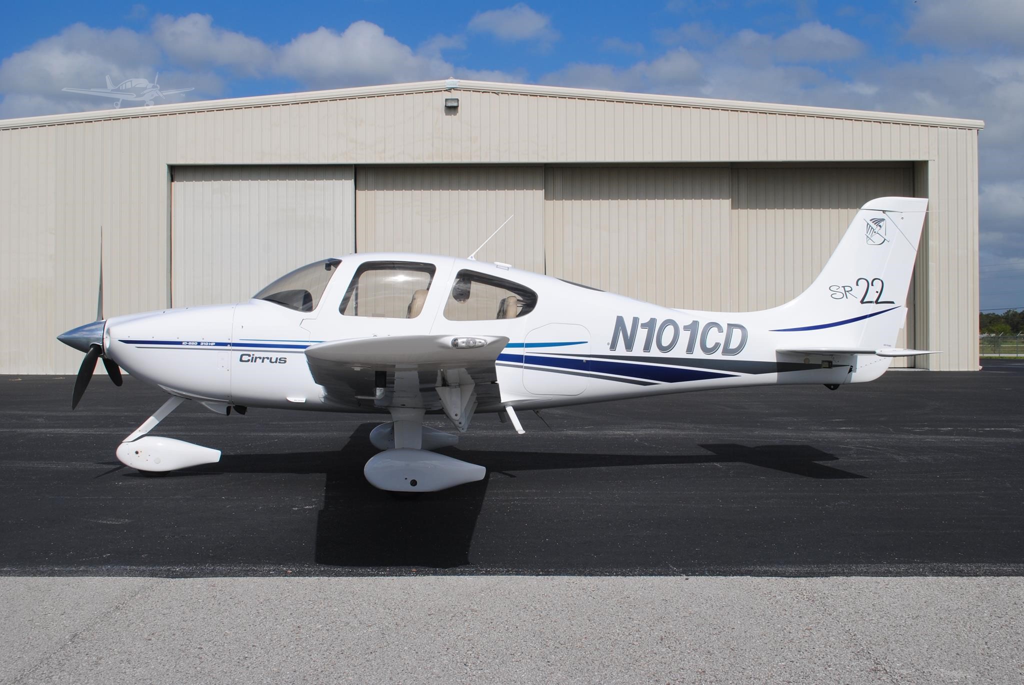 Cirrus SR22
