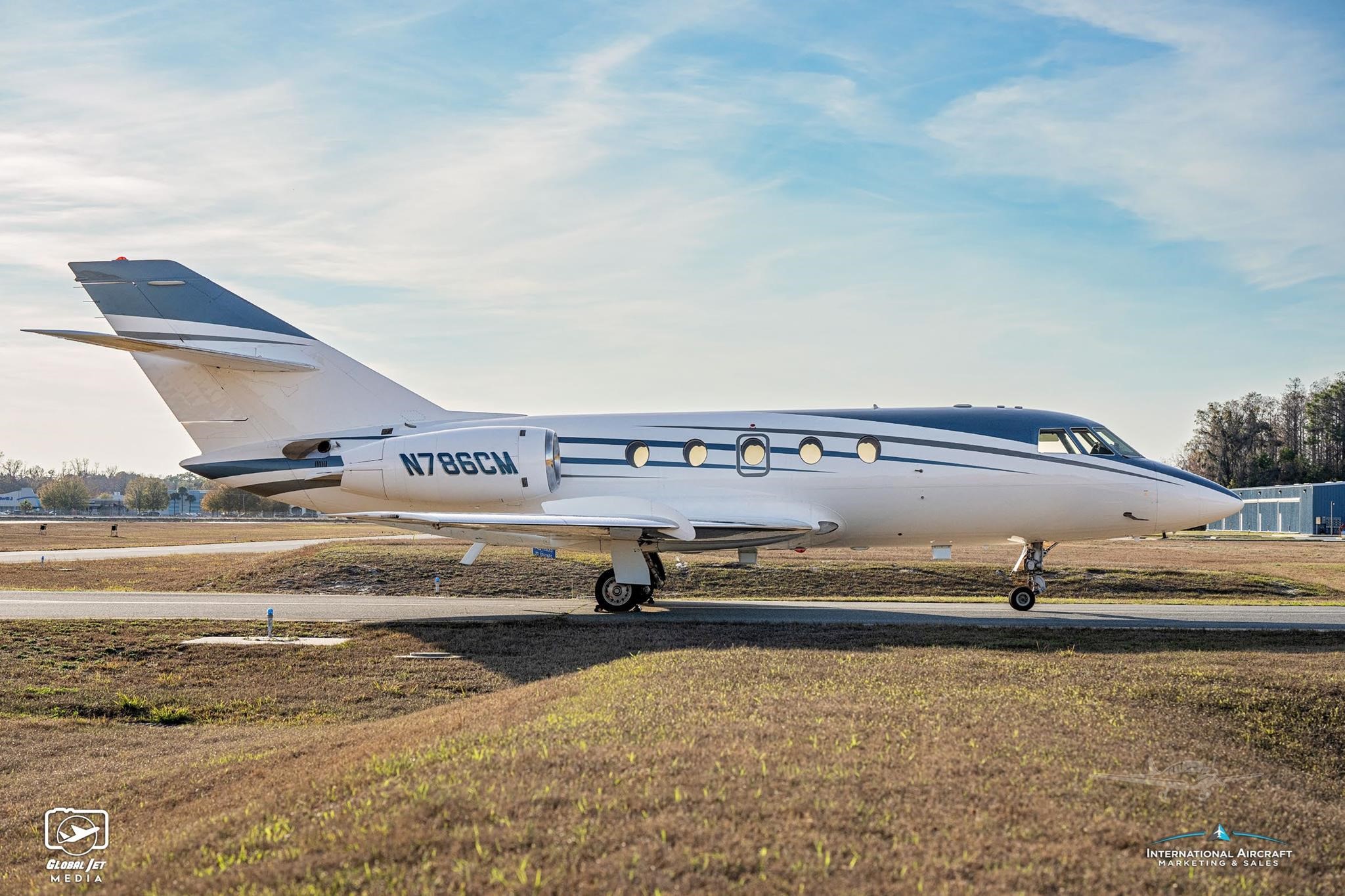 Falcon 20F-5