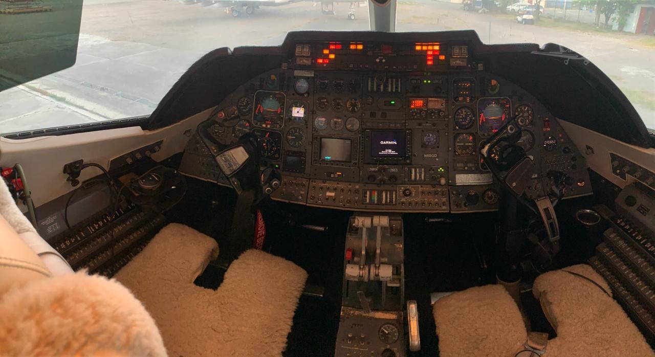 Learjet 55
