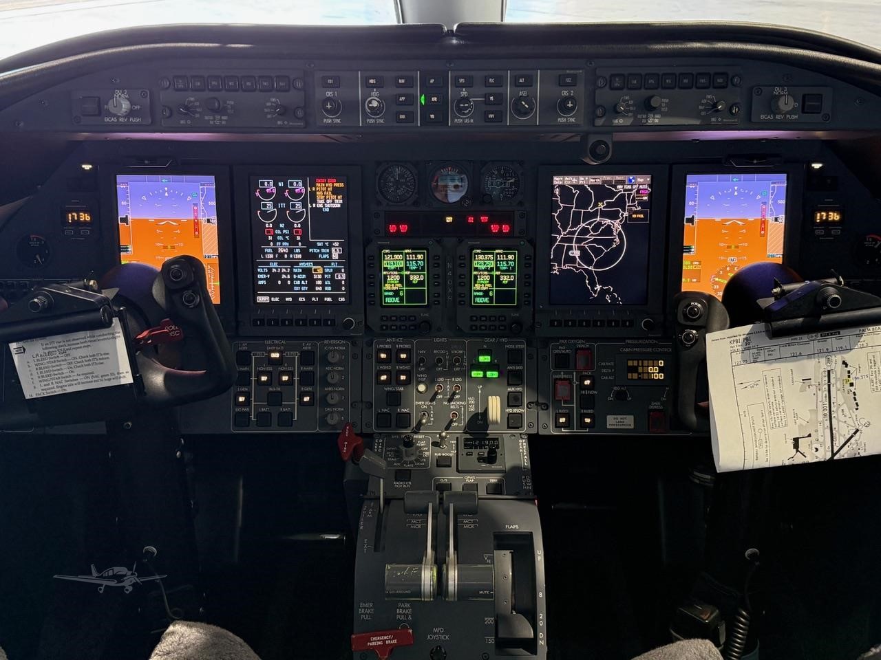 Learjet 40XR