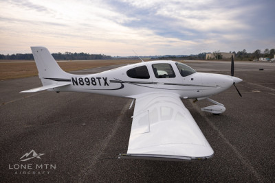 Cirrus SR20