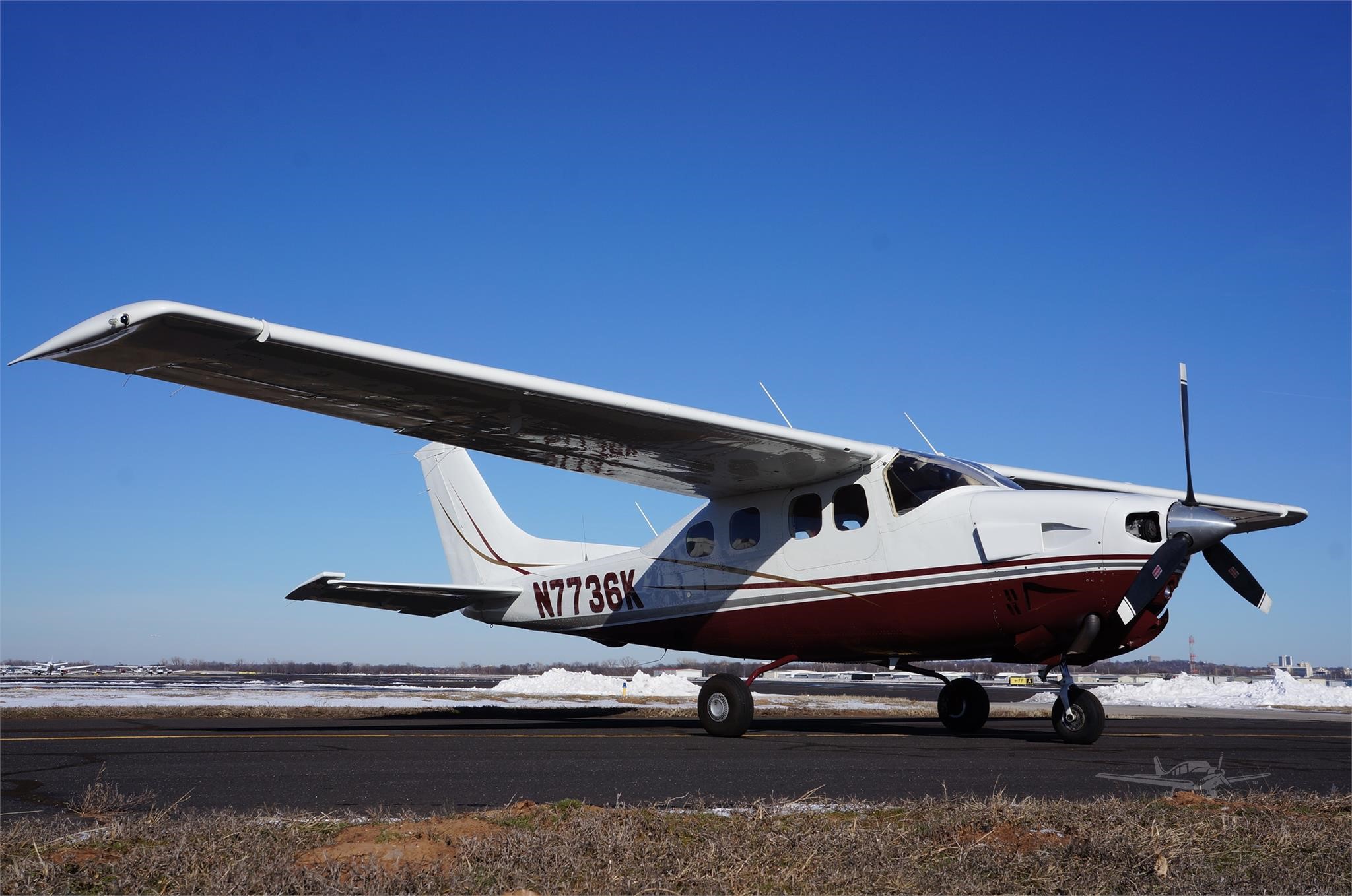 Cessna 210