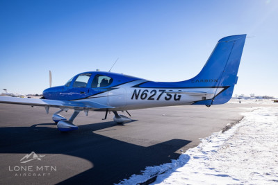 Cirrus SR22