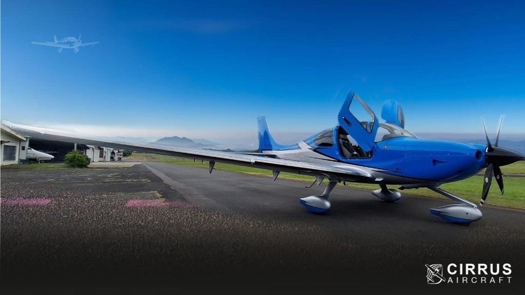 Cirrus SR22