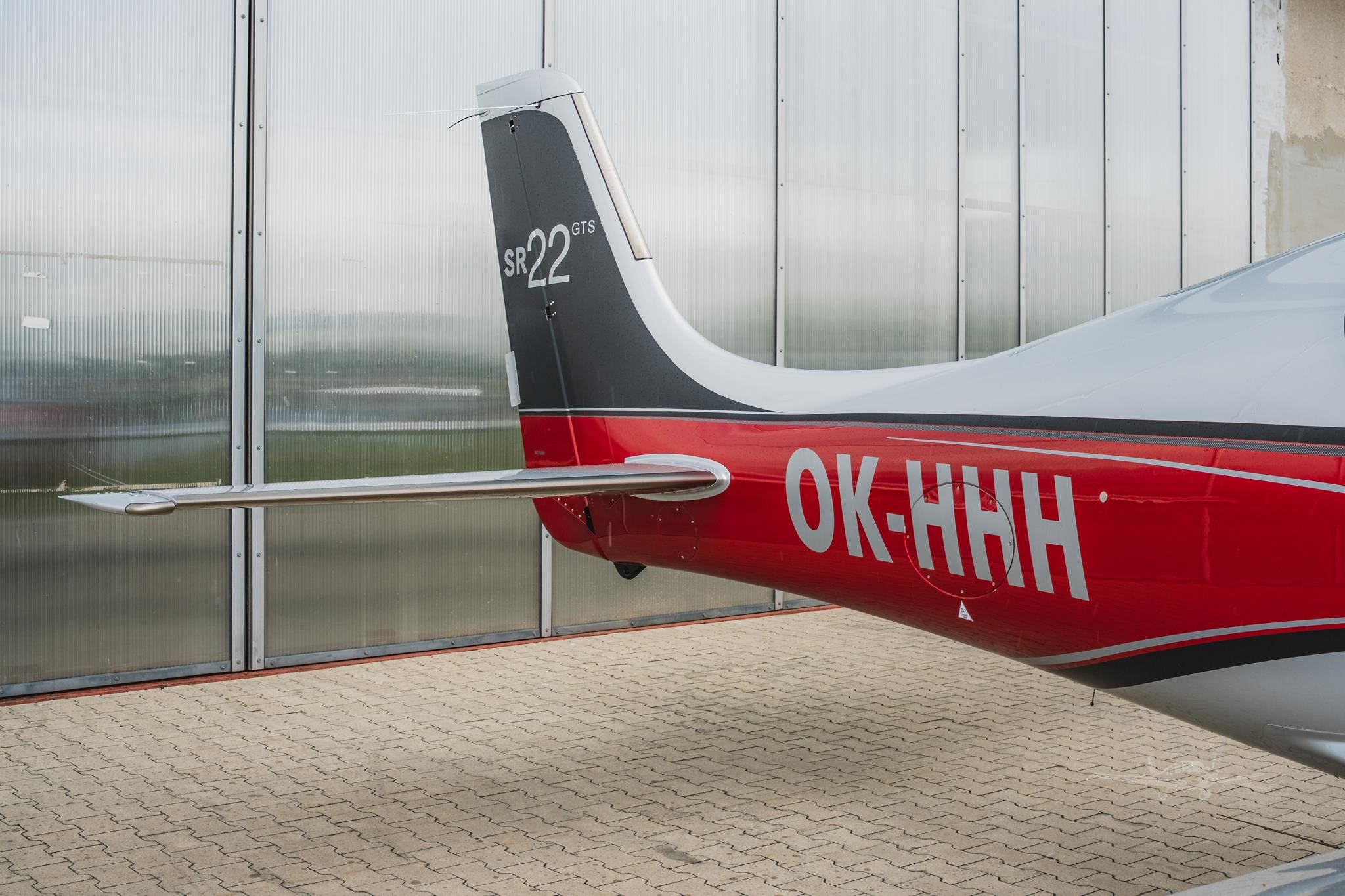Cirrus SR22