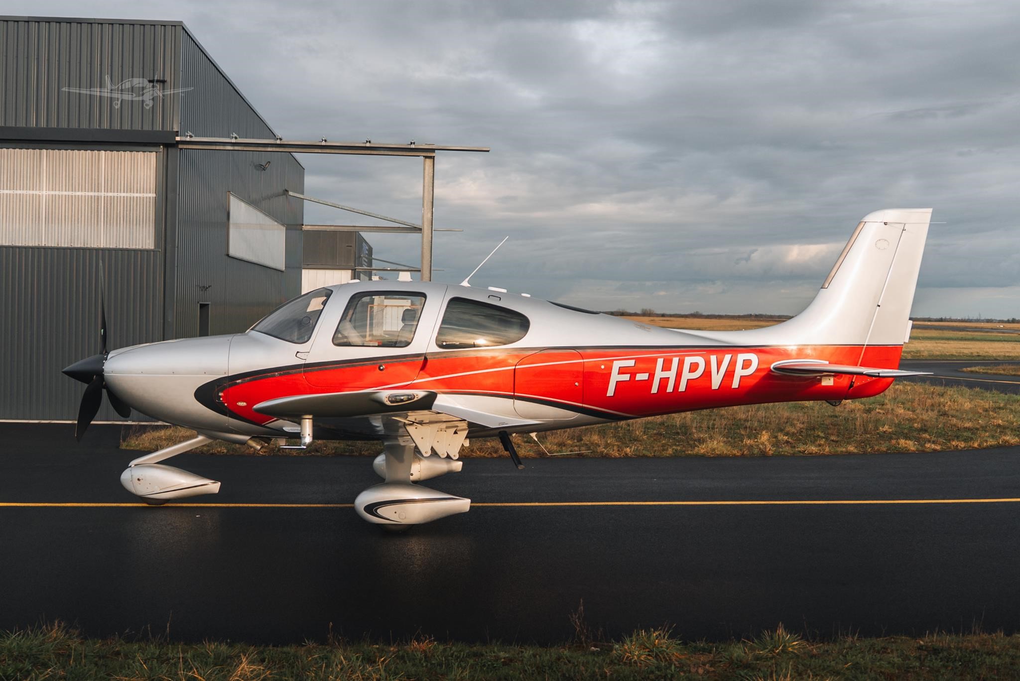 Cirrus SR22