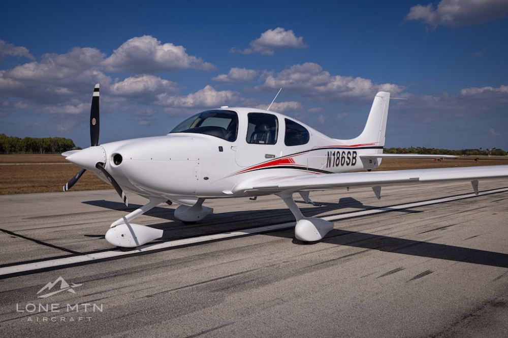 Cirrus SR20
