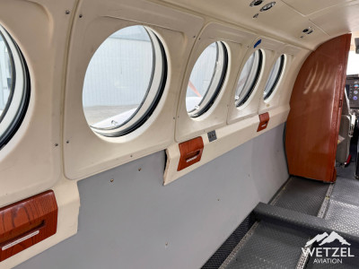 Beechcraft King Air 200