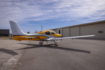 Cirrus SR22