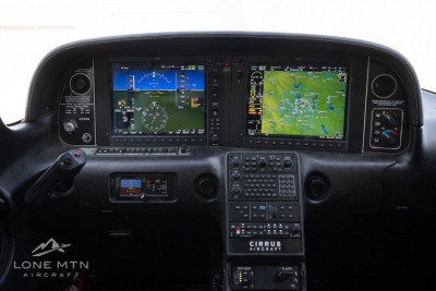 Cirrus SR22