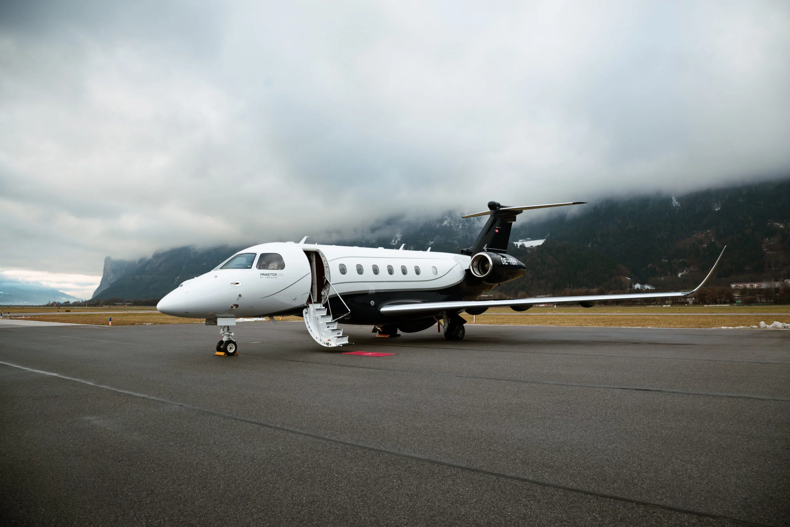 Partner aircraft Embraer Praetor 600.